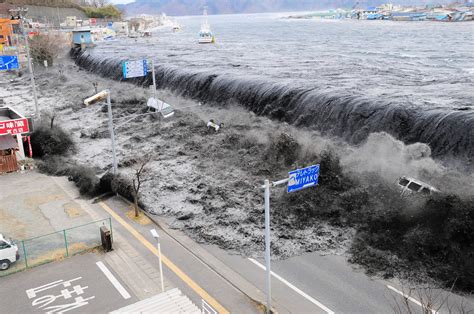  2011 東日本大震災：重塑日本社會的轉捩點